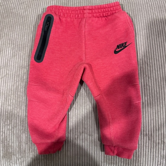 Nike Baby/Toddler Tracksuit - Picture 10 of 13